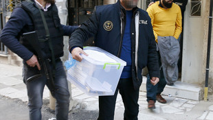 İzmir'de terör örgütü DAEŞ'e operasyon