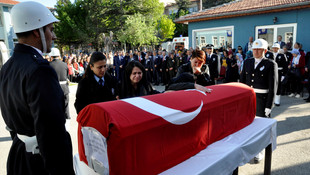 Kalp krizi geçiren emniyet müdürü hayatını kaybetti