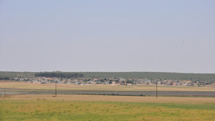 Gazeteciler Karkamış sınır hattında çekim yaptı