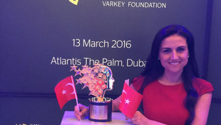 Köy öğretmeni deneyimlerini Dubai'de meslektaşlarına anlattı