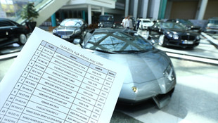 Koza-İpek'e ait lüks otomobillerin yarısı satıldı