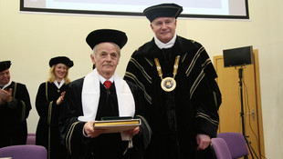 Litvanya'da Kırımoğlu'na fahri doktora unvanı