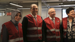 Milletvekillerinden Yabancılar Çağrı Merkezine ziyaret