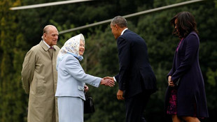 Barack Obama Kraliçe Elizabeth ile görüştü