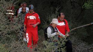 Ormanda kaybolan İngiliz çifti AKUT buldu
