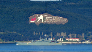 Rus askeri gemileri Çanakkale Boğazı'ndan geçti