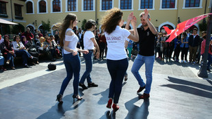 Samsun'da Dünya Dans Günü etkinliği düzenlendi