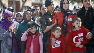 Şehit polis memuru Yavaş son yolculuğuna uğurlandı