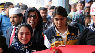 Şehitlerimizi uğurluyoruz