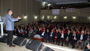 Sinop'ta Hukuk ve Demokrasi konferansı