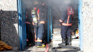 Sultanbeyli'de yangın