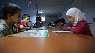 Suriyeli çocuklara kütüphane hizmeti