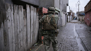Diyarbakırda 8 terörist etkisiz hale getirildi