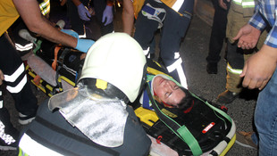 Manisa'da trafik kazası: 1 ölü, 26 yaralı