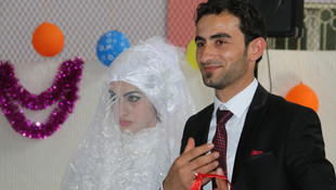 Türkiye Diyanet Vakfından Iraklı göçmenlere toplu düğün