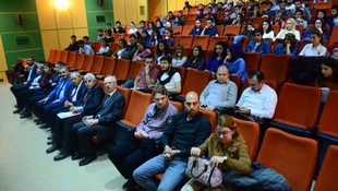 Türkiye'nin Suriye Politikası konferansı