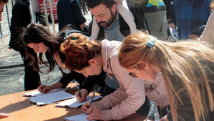 Üniversitelerde Terörist İstemiyoruz imza kampanyası