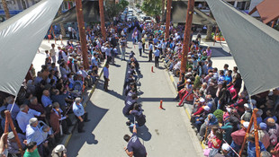 Yarıda kalan halat çekme yarışması tekrarlandı