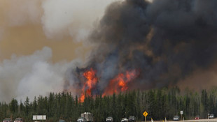 Kanadada çıkan yangın konrol altına alınamıyor!