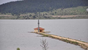 Boluda göl ortasında kalan cami ibadete açılacak