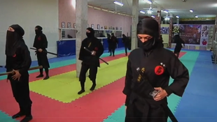 İranın Ninja kadınları