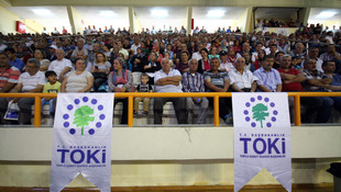 Adana'da emekliler için TOKİ kuraları çekildi