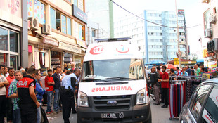 Adana'da kadınların bıçaklı kavgası: 2 yaralı