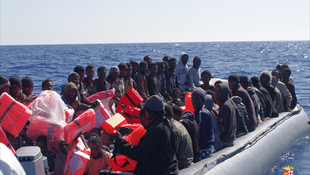 Akdeniz’de sığınmacı geçişleri