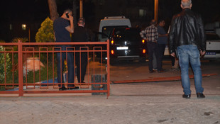 Balıkesirde alkollü sürücü emniyet binasına çarptı