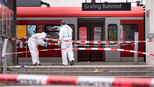 Almanyada bıçaklı saldırı: 1 ölü 3 yaralı