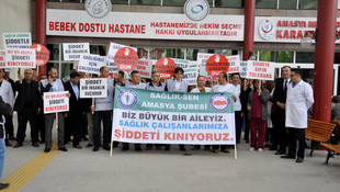 Amasya'da doktora şiddete protesto
