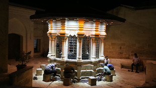 Anadolu'nun ilk camisinde Miraç Kandili