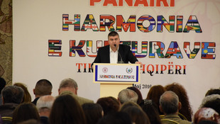 Arnavutluk'ta Kültürlerin Ahengi Fuarı düzenlendi