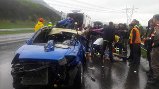 Bolu'da TEM otoyolunda trafik kazası: 1 ölü, 1 yaralı