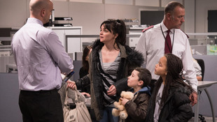 İngiliz yönetmen Loach'tan ülkesine aşırı sağ uyarısı