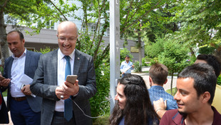 Cep telefonuna güneş enerjili bank