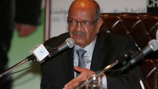 Cezayirli Bakanın tartışmalı Şam ziyareti