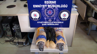 Edirnede ekmeğin içinde uyuşturucu sevkiyatı