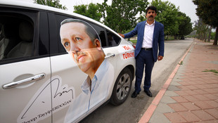 Erdoğan'a destek turuna çıkan Özavcı Adana'da