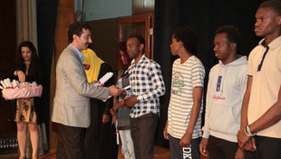 ERÜ'de 54 ülkeden 200 öğrenci Türkçe öğrendi