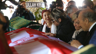 Eski dostların bestekarı son yolculuğuna uğurlandı