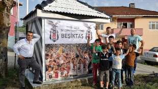 Fanatik çeşme siyah beyaz oldu