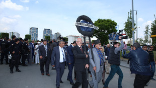 Gazilerden CHP'ye siyah çelenk