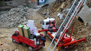 Gümüşhane'de yıkılma tehlikesi bulunan 6 bina boşaltıldı