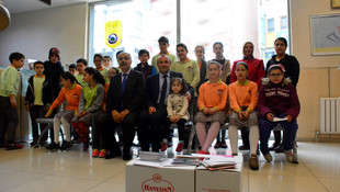 Güvenlik güçlerine öğrencilerden anlamlı destek