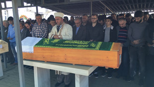 Halı sahada kalp krizi geçiren lise öğrencisi öldü