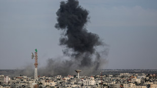 İsrailin Gazzeye yönelik saldırıları devam ediyor