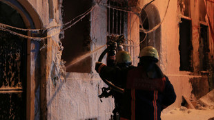 İstanbul'da bina yangını