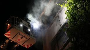 İstanbul Fatihte bir iş yeri yandı!