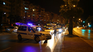 İzmir'de bomba süsü verilmiş piknik tüpü fünyeyle patlatıldı